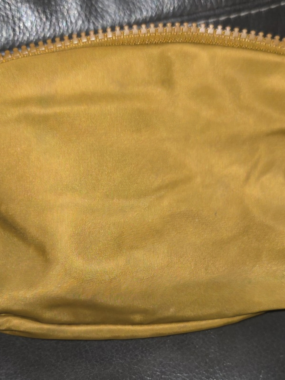 Lululemon Everywhere Belt Bag in a burnt caramel 1L